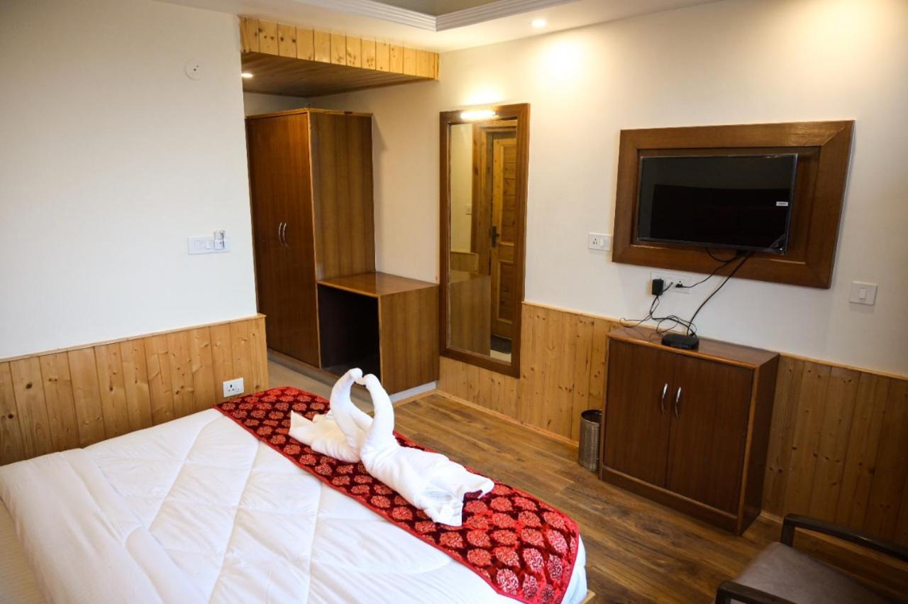 Lotus Inn Rohtang View Manāli Exterior foto